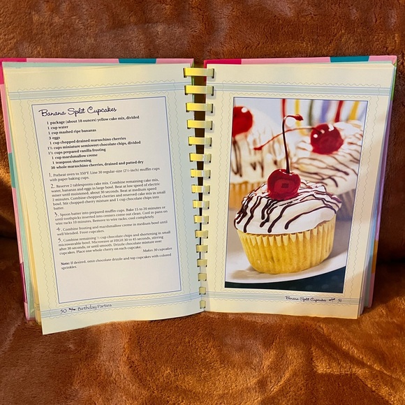 Favorite Brand Name Classroom Treats,Pre-Loved with lots of love left to give, - Picture 3 of 9